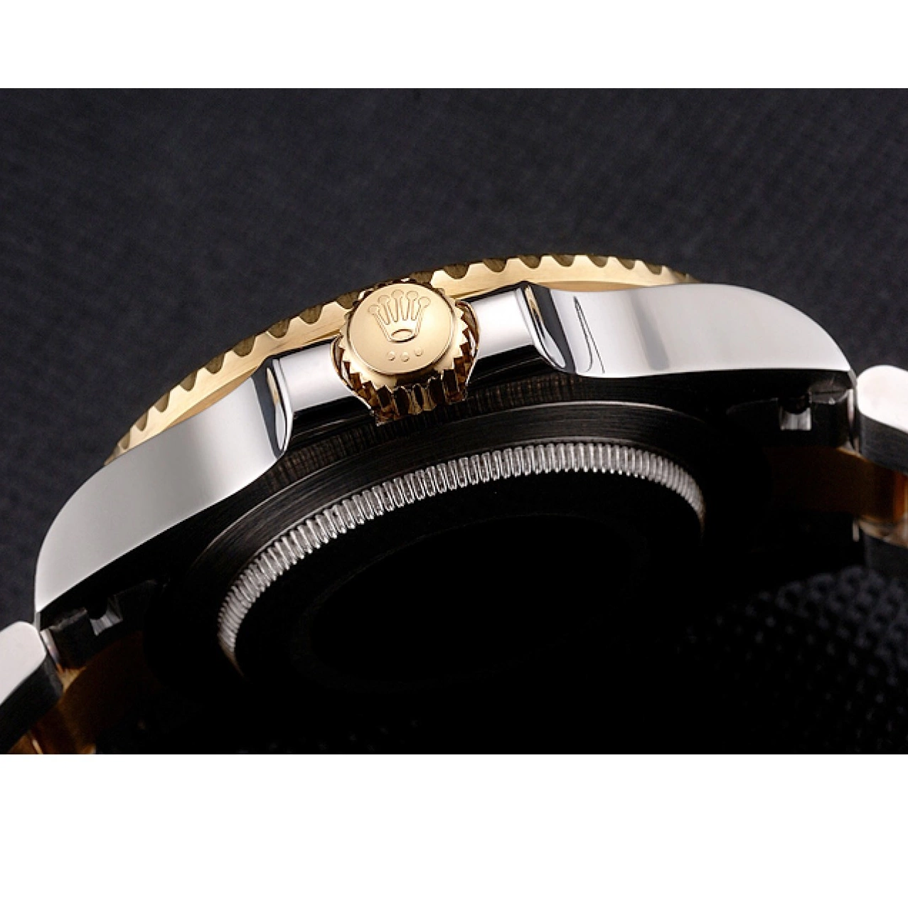 Aaa replica watch Gold Submariner Rolex Green Dial Tone Steel Two Swiss Bracelet Bezel And 0711